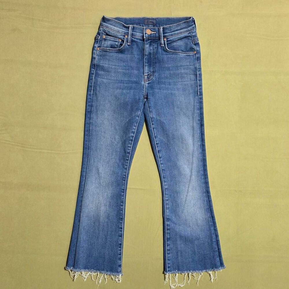 MOTHER The Weekender Flare Jeans in First Mate Wash Women's Size 24 - Picture 3 of 8